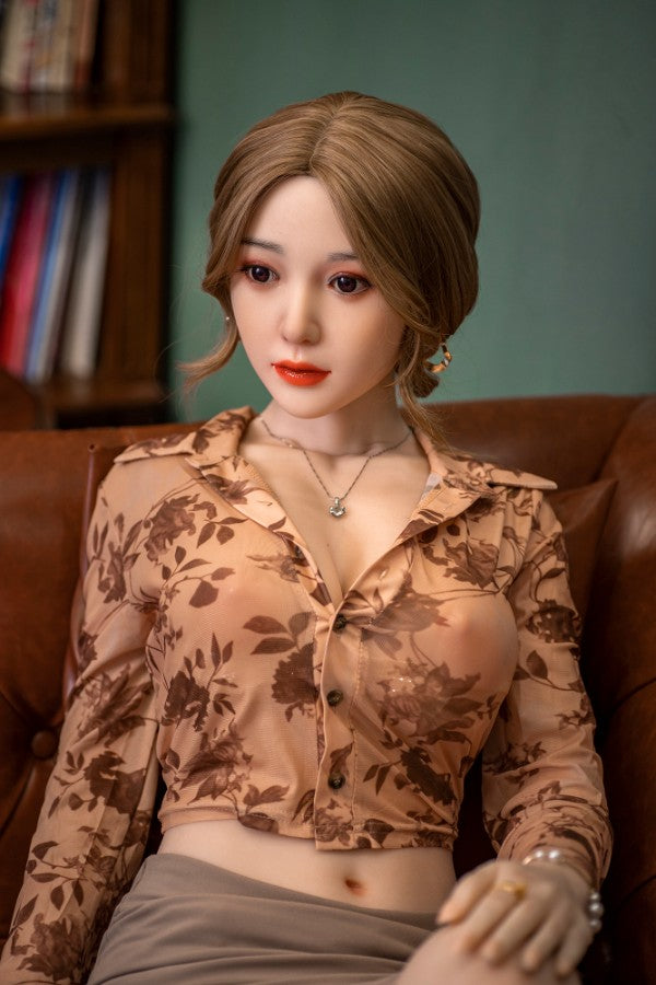 160cm / 5ft3 Natural Skin Sexy Charming Silicone Love Doll - Dime Doll: Sunny